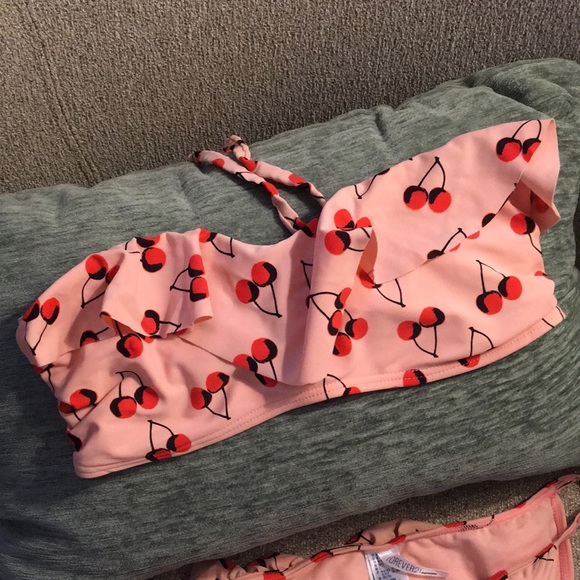NWOT Brand New Cherry Pink Tie Ruffle Bikini Set - Picture 5 of 7